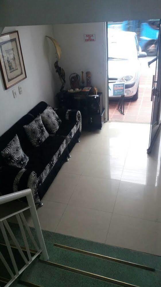 Hostal Deluxe Santander. Manizales Exterior photo