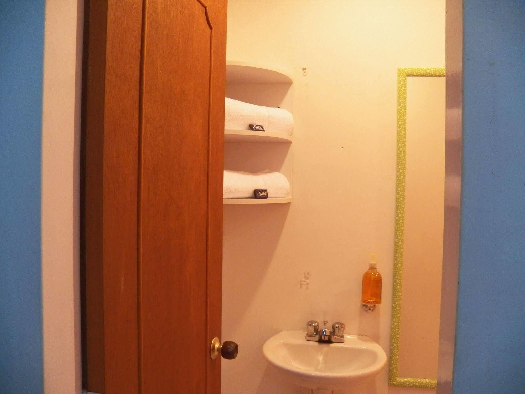 Hostal Deluxe Santander. Manizales Exterior photo