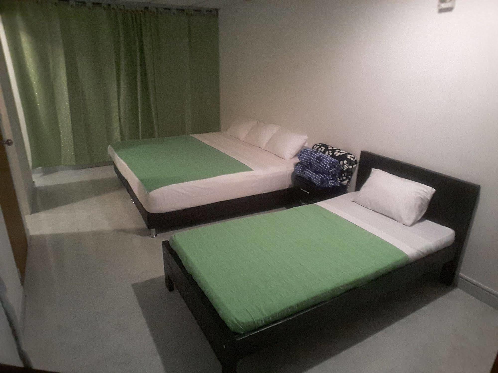 Hostal Deluxe Santander. Manizales Exterior photo